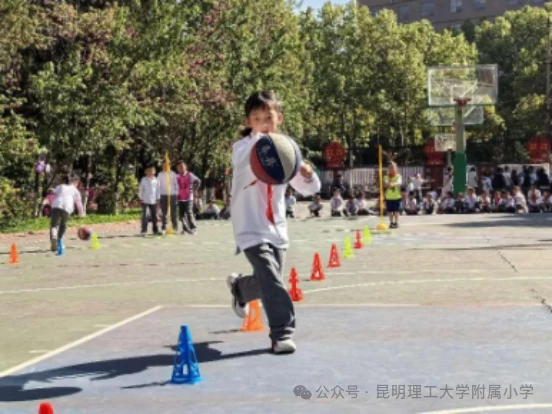 刻苦训练篮球时如何避免受伤的建议_1